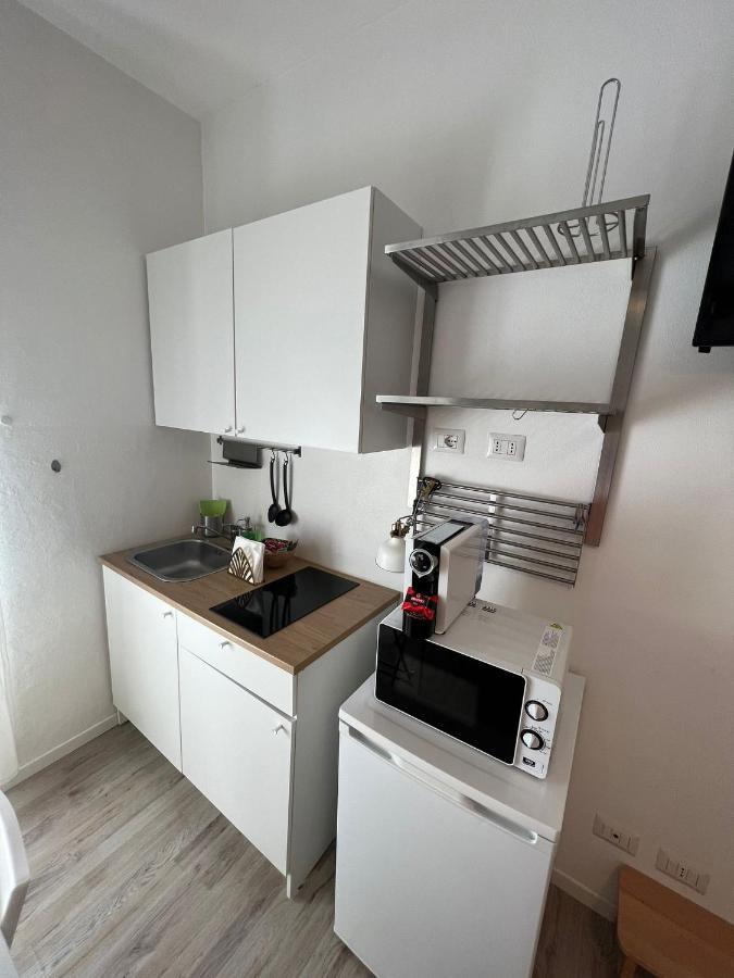 Apartment Via Treviso 6 มิลาน ภายนอก รูปภาพ