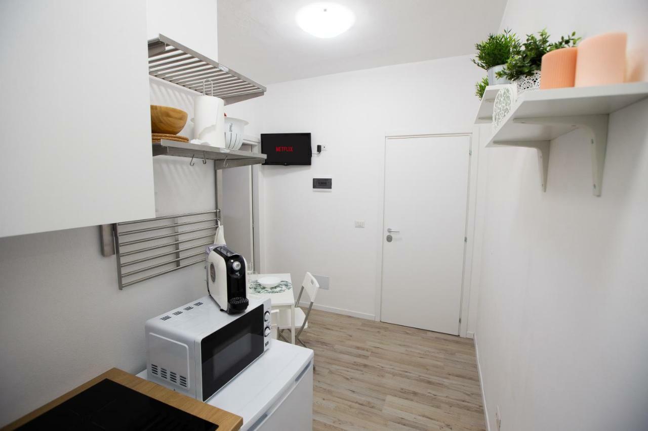 Apartment Via Treviso 6 มิลาน ภายนอก รูปภาพ