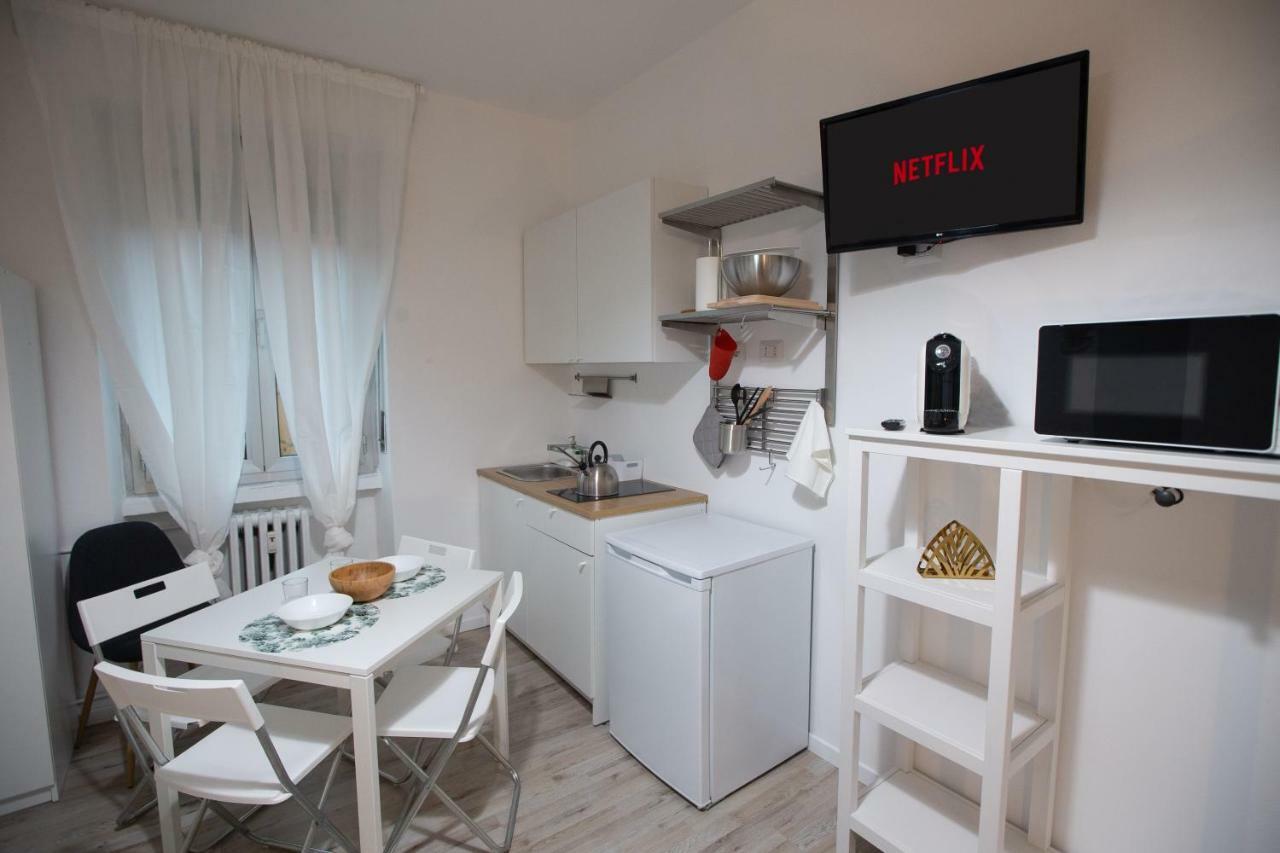 Apartment Via Treviso 6 มิลาน ภายนอก รูปภาพ